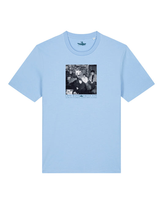OASIS GRAPHIC TEE - BLUE SOUL - LOVE MANY TRUST FEW